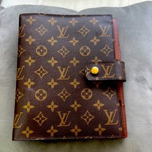 Louis Vuitton Monogram Large Ring Agenda folder…